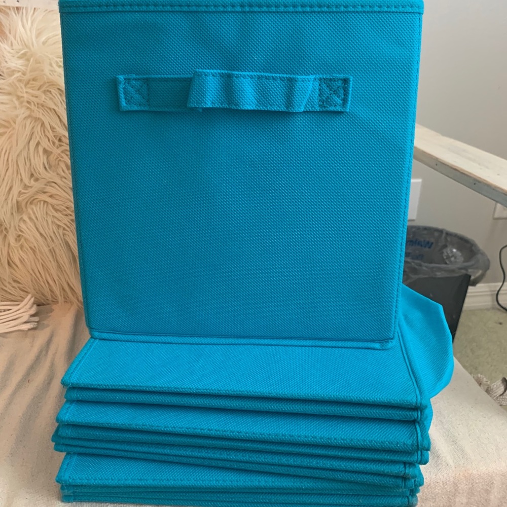 Set of 6 storage boxes